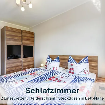 Peenemuende, Seglerhafen St Schoner 7, 13, 14 Extérieur photo