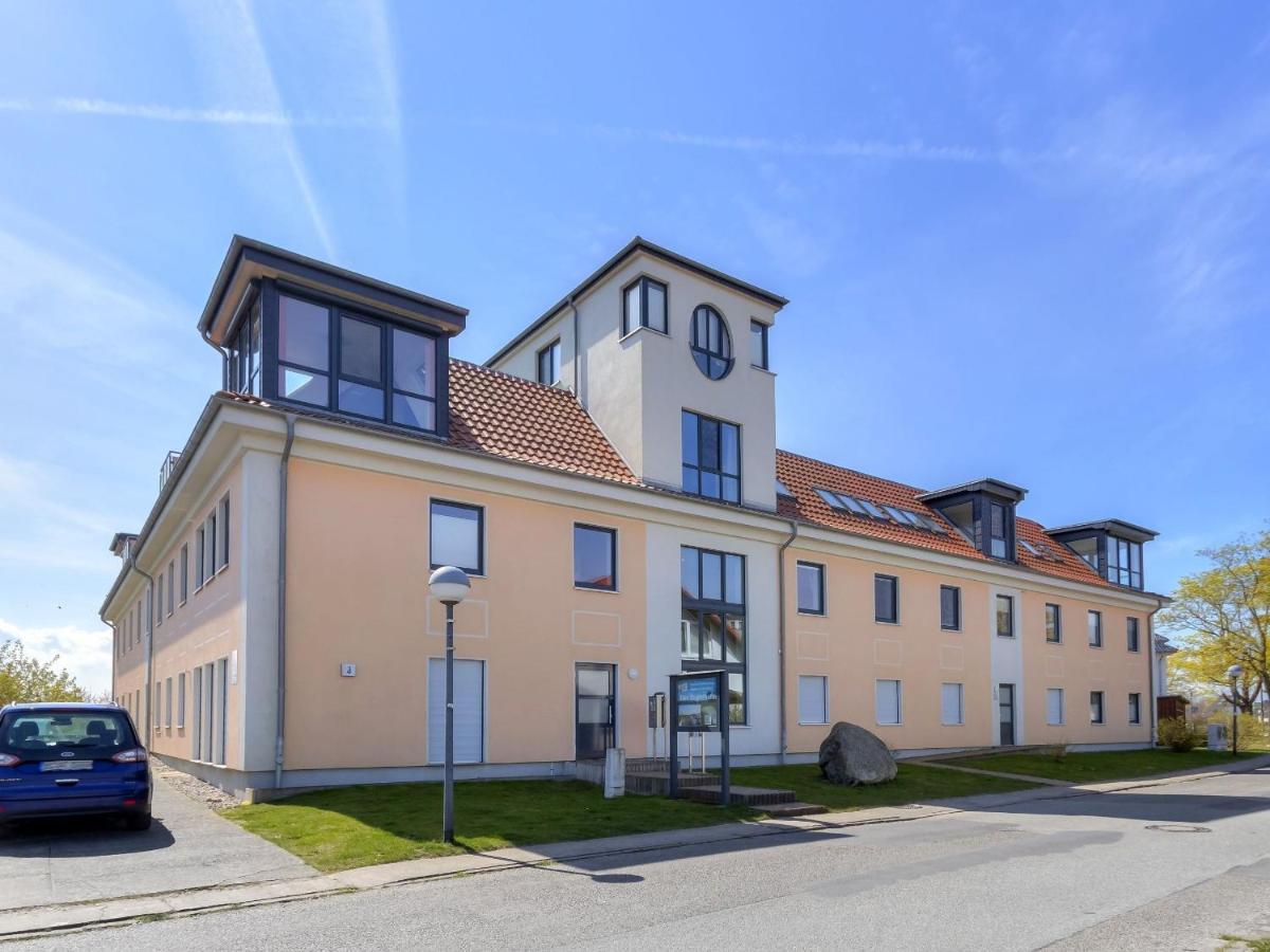 Peenemuende, Seglerhafen St Schoner 7, 13, 14 *